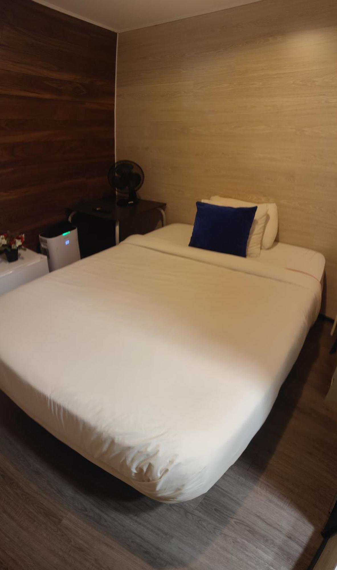 4Sleep Guest House Лиссабон Экстерьер фото